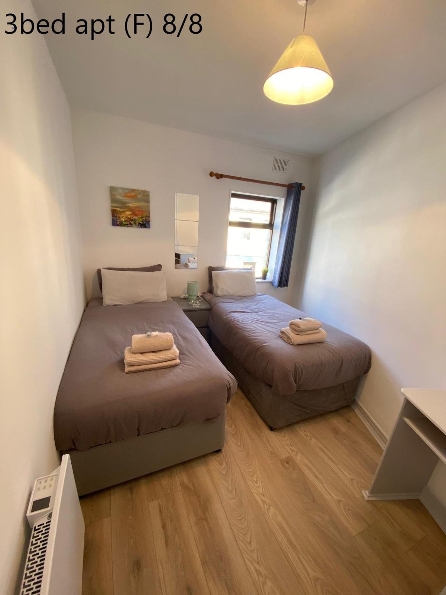 Apartment Crescent Close *