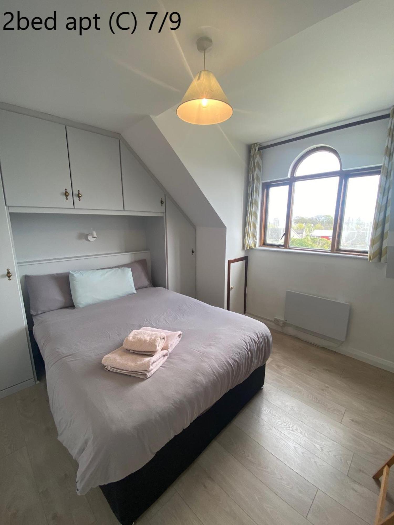 Crescent Close Apartment Galway