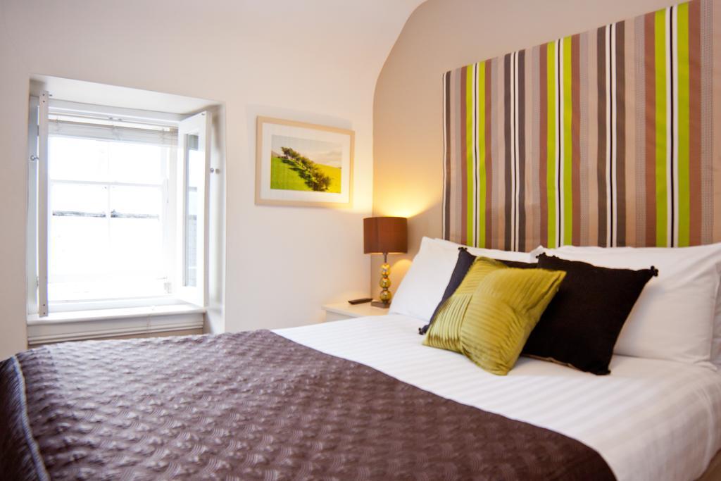 Guest house 7 Boutique Hotel Galway