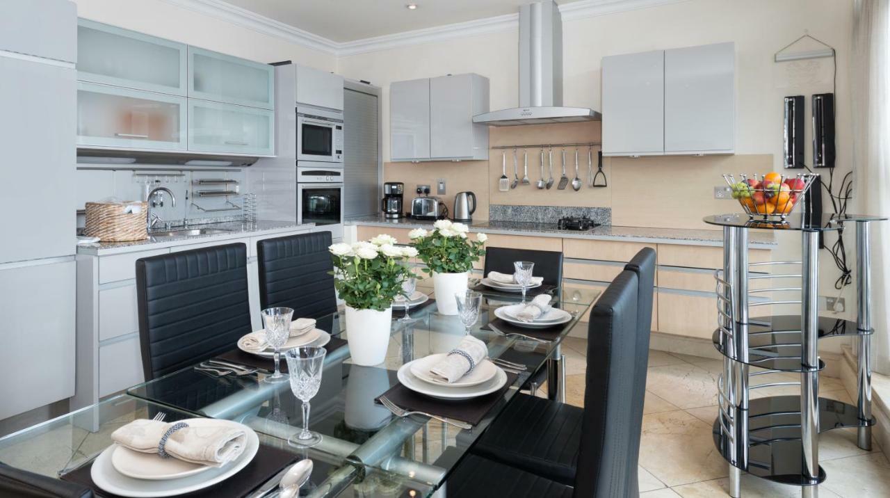 Luxury Center Penthouse * Galway