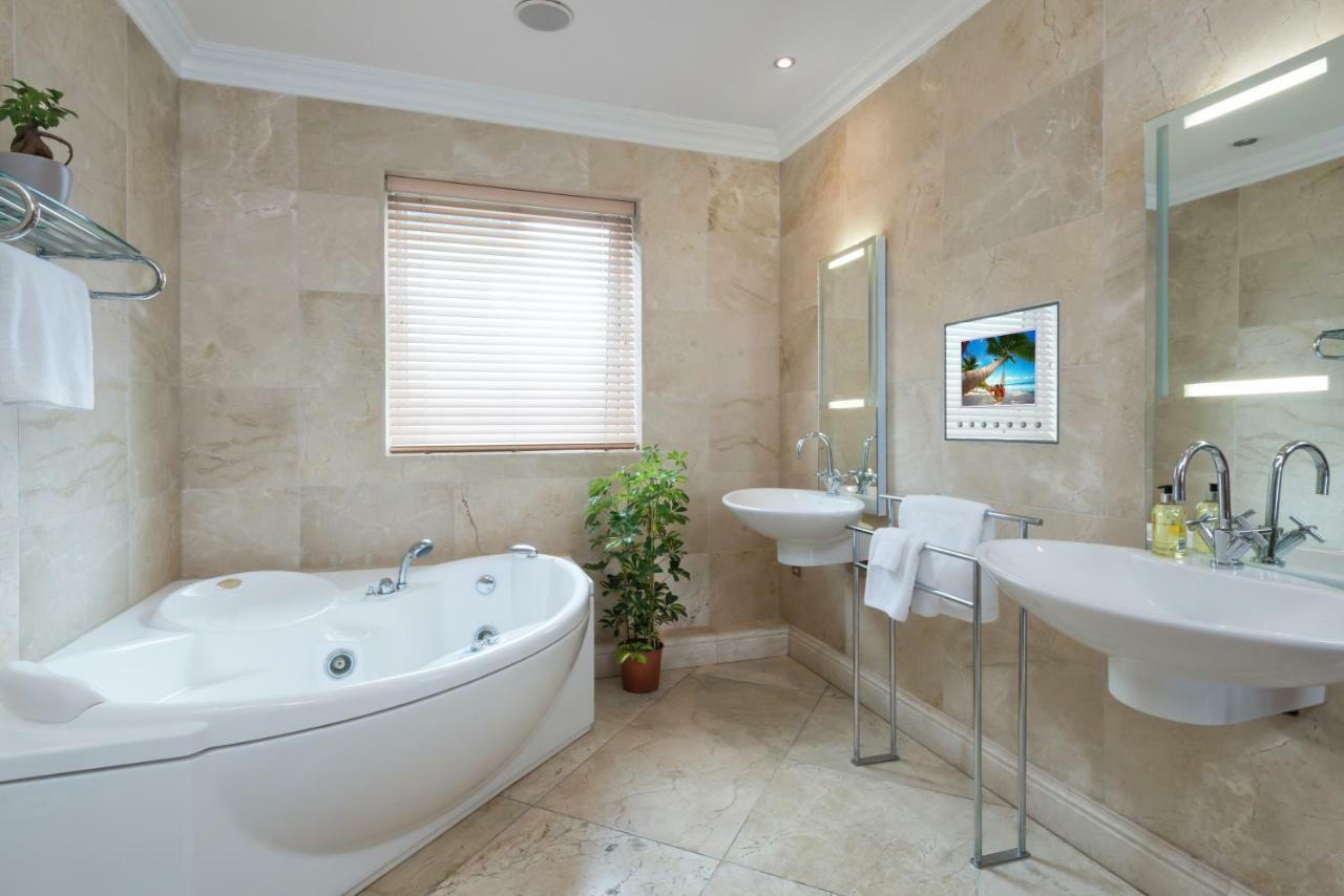 Luxury Center Penthouse Galway