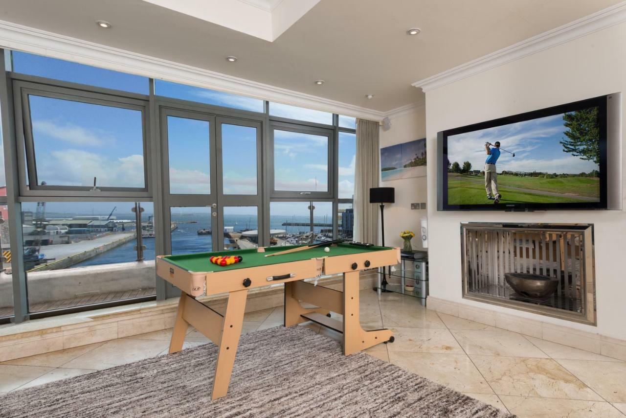 Luxury Center Penthouse *